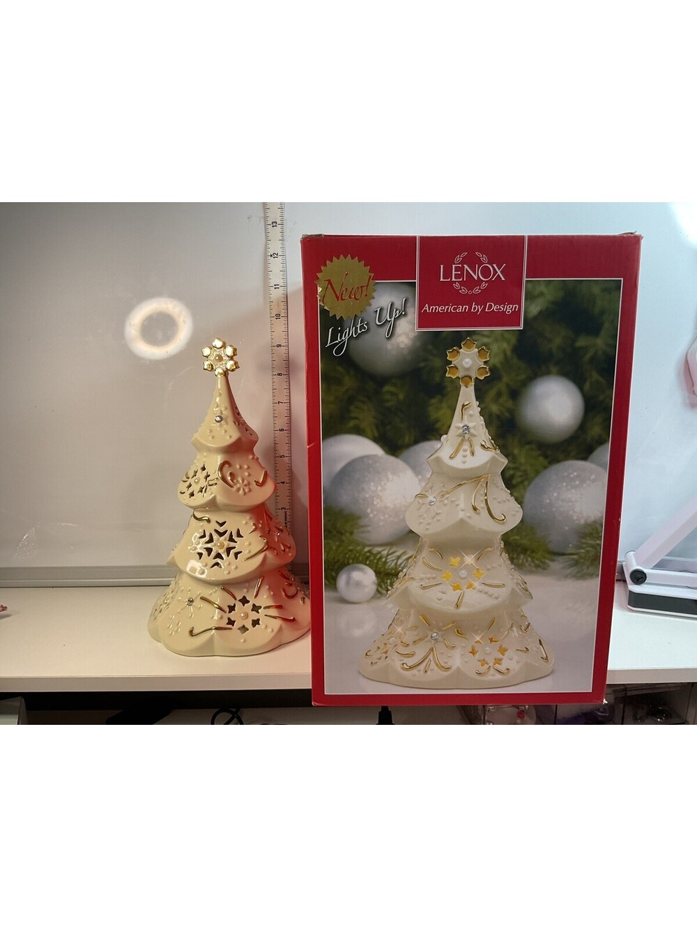 Lenox Florentine And Pearl Tree Lighted Figurine IOB